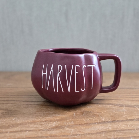 Rae Dunn Other - Rae Dunn Pumpkin Shaped Mug